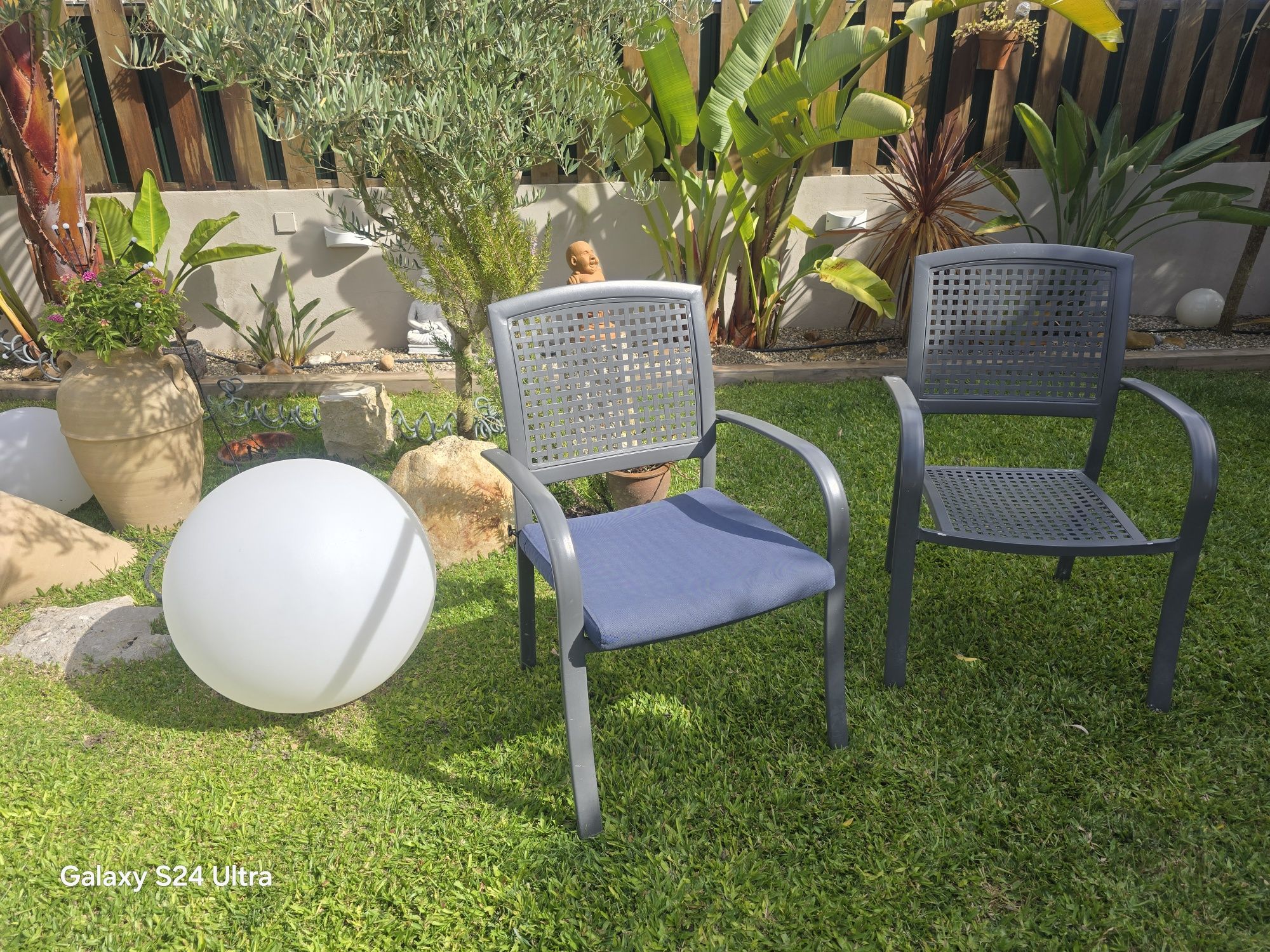 Cadeiras jardim muito boa qualidade