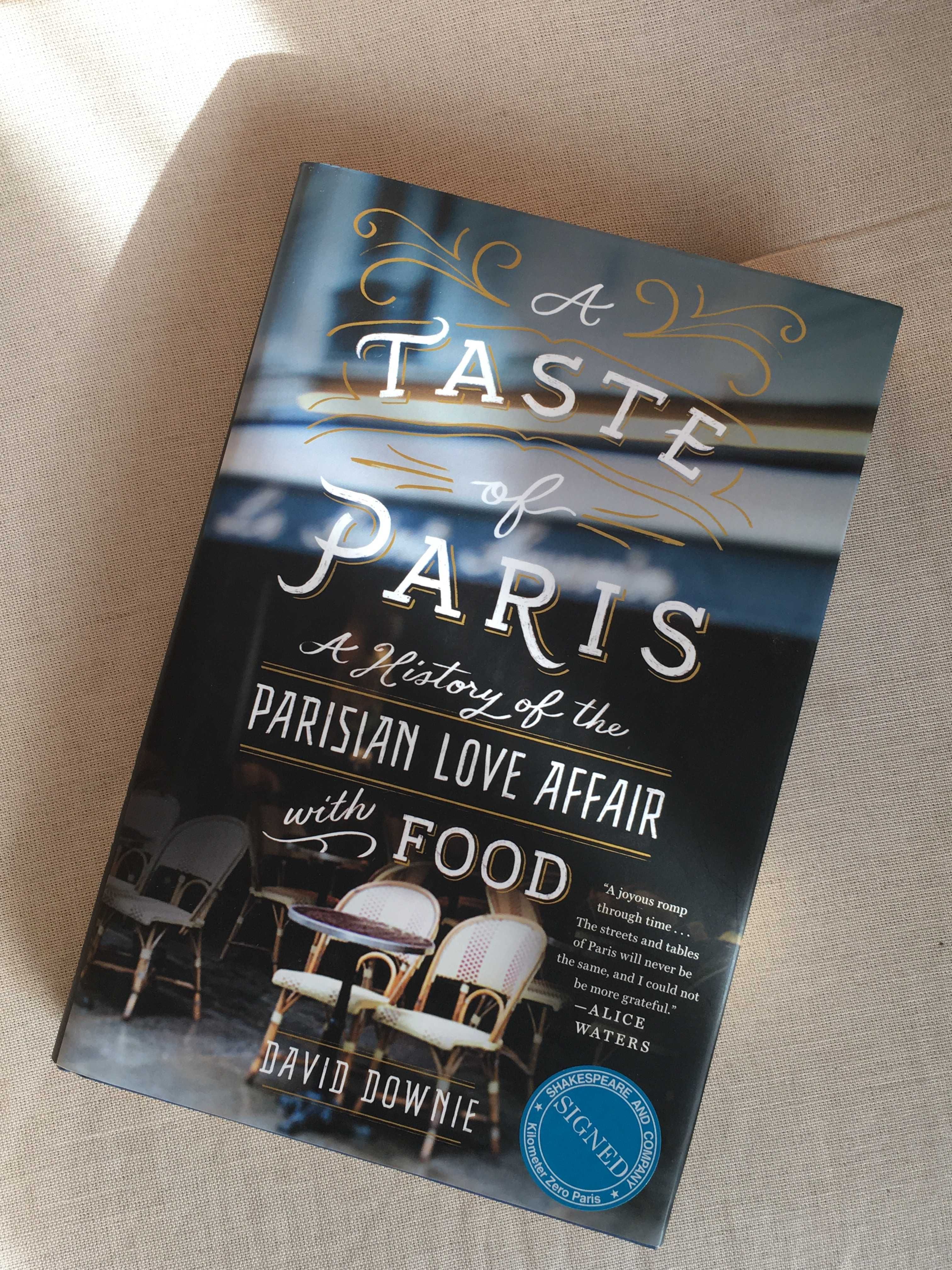 Taste of Paris książka - kulinarna historia Paryża