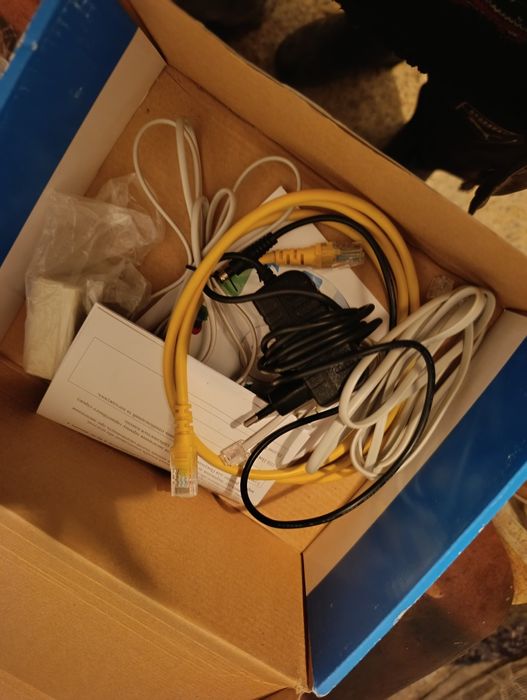 .Продам Роутер .