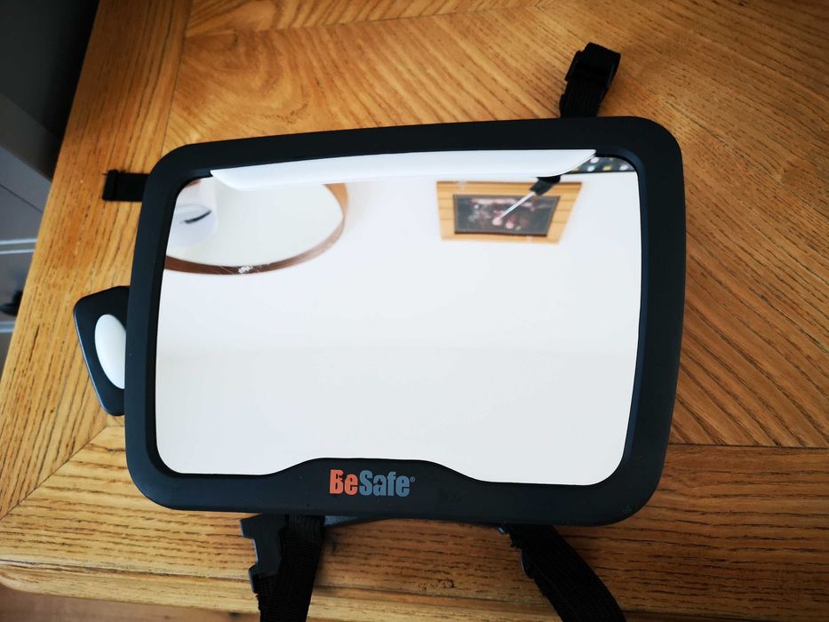 BeSafe lusterko XL z lampką oraz pilotem do obserwacji dziecka