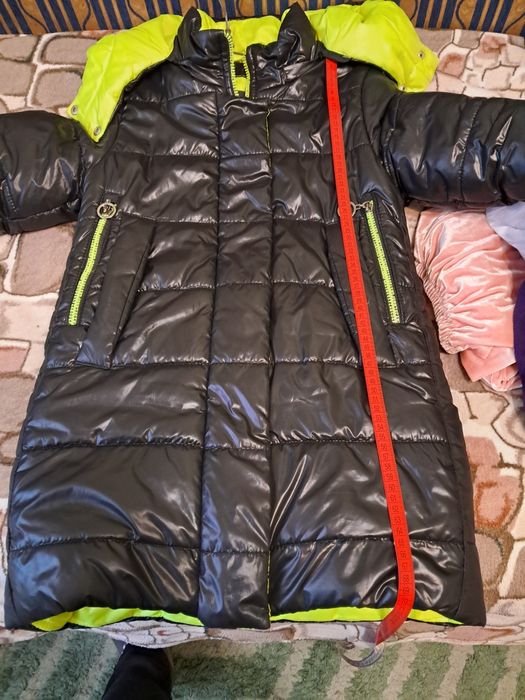 Продам дитячі зимові пальто.