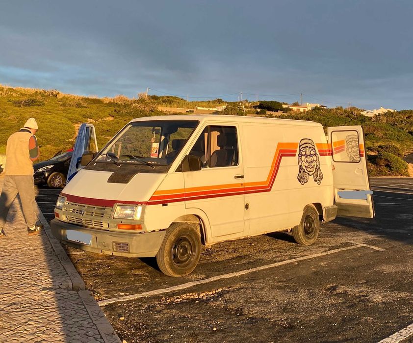 Renault Vintage Camper Van - Carrinha, Bem Conservada, Pronta a Viajar