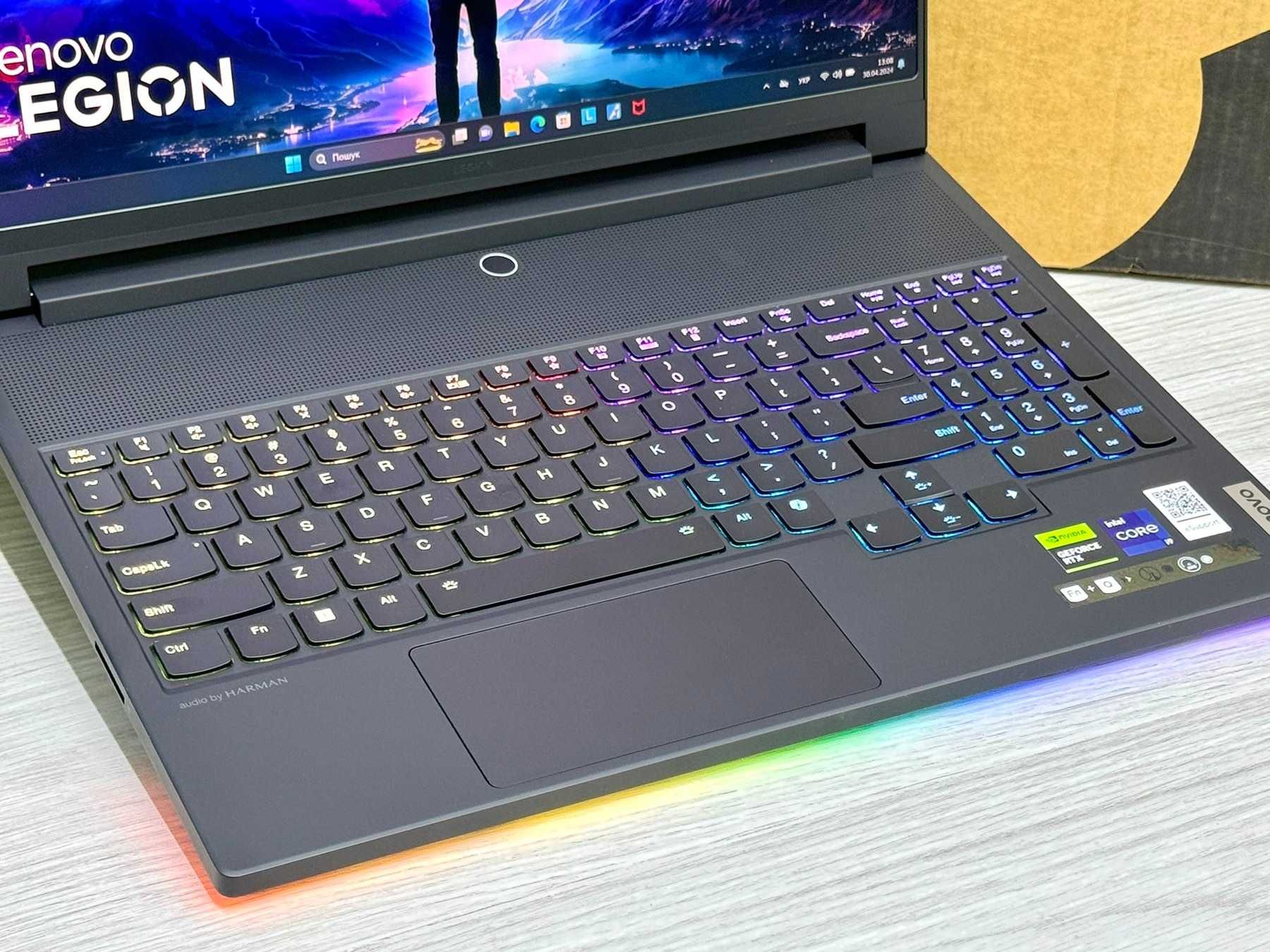 Найкраща ціна в Украіні / ноутбук Lenovo Legion 9 Carbon Black