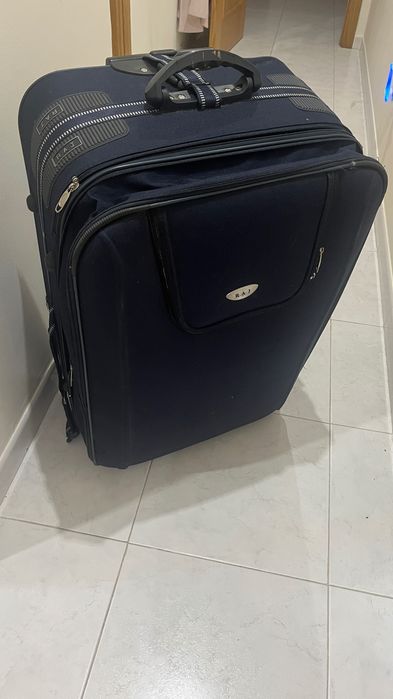 Mala preta de arrumação RAJ