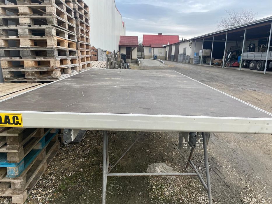 Platforma , skrzynia ładunkowa