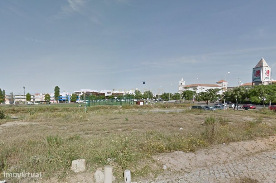 Lote na Urbanização Horta das Figuras com 224m2 para construção de mor