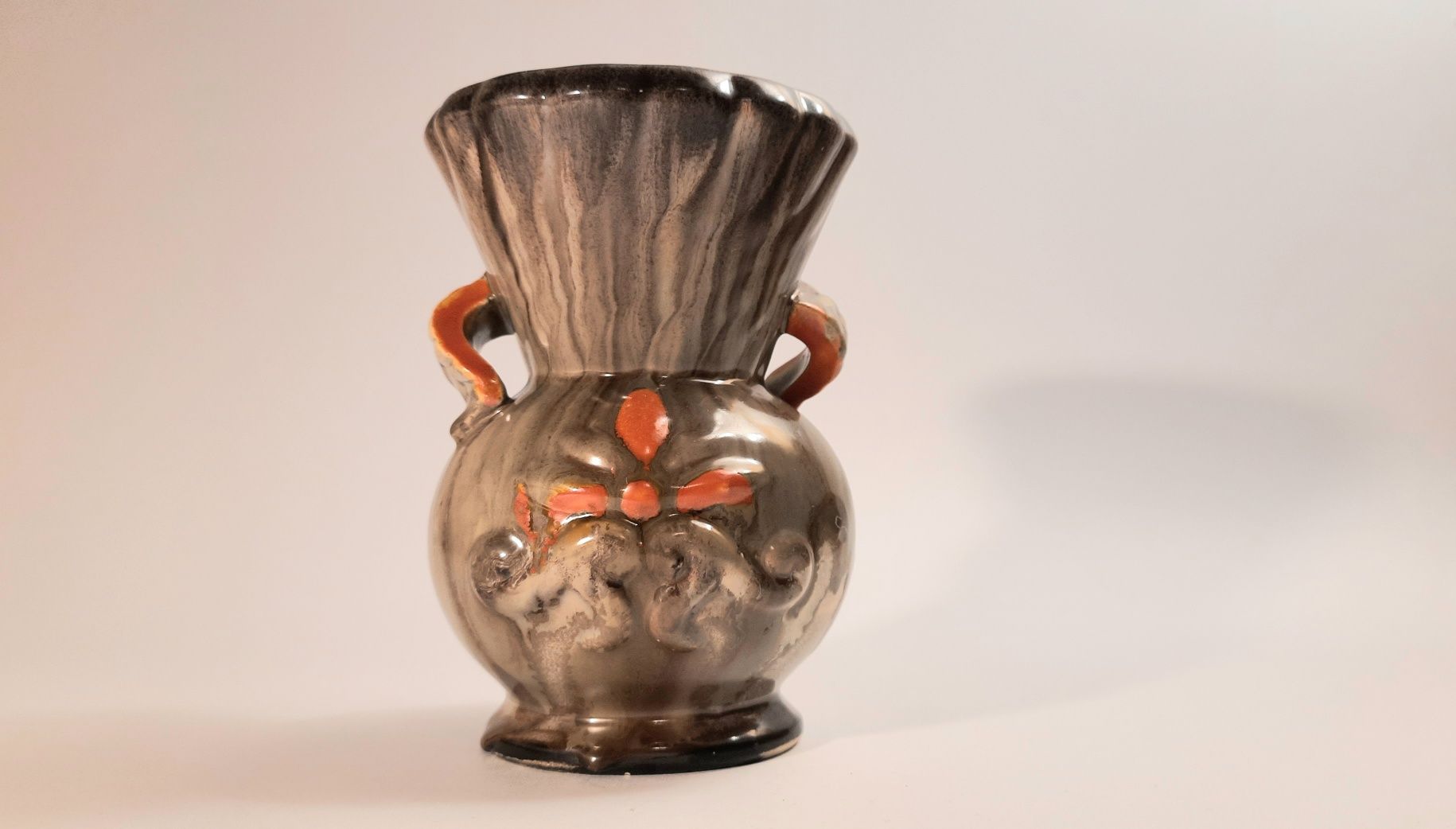Ceramika artystyczna - wazon - ręczna robota - sygn. - vintage
