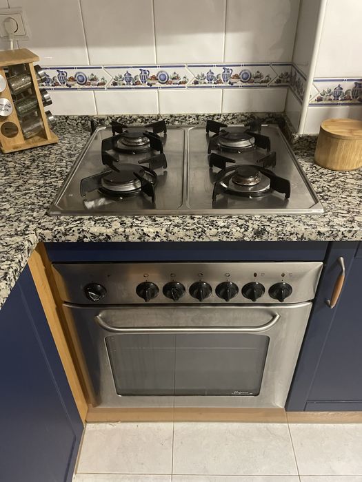 Forno eletrico e placa para gas natural