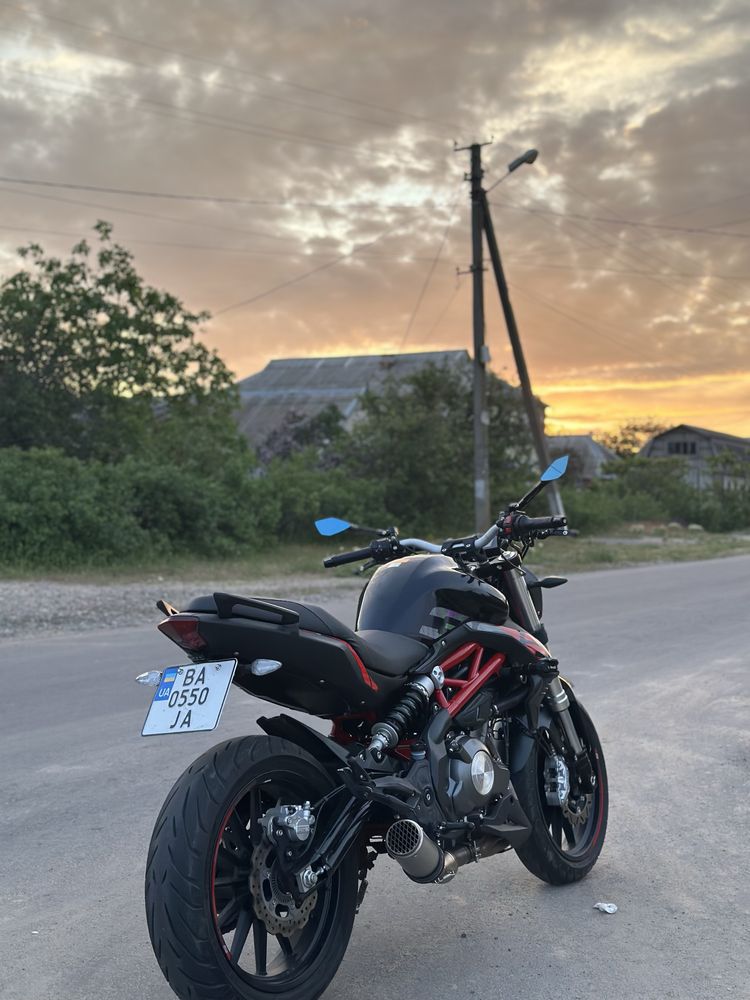 мотоцикл benelli 302s