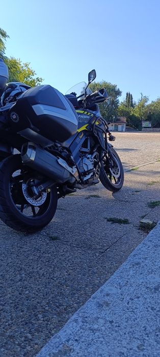 Suzuki V-Strom 650
