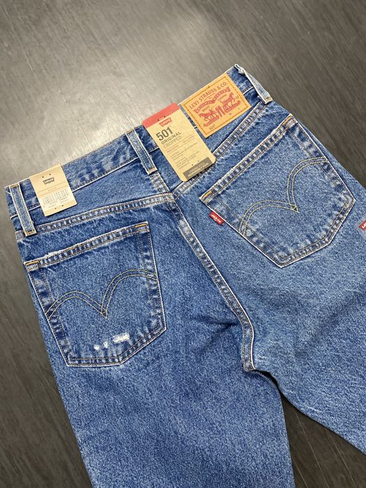 Jean Levi’s Mulher 501 Original Cropped Azul W25 L26