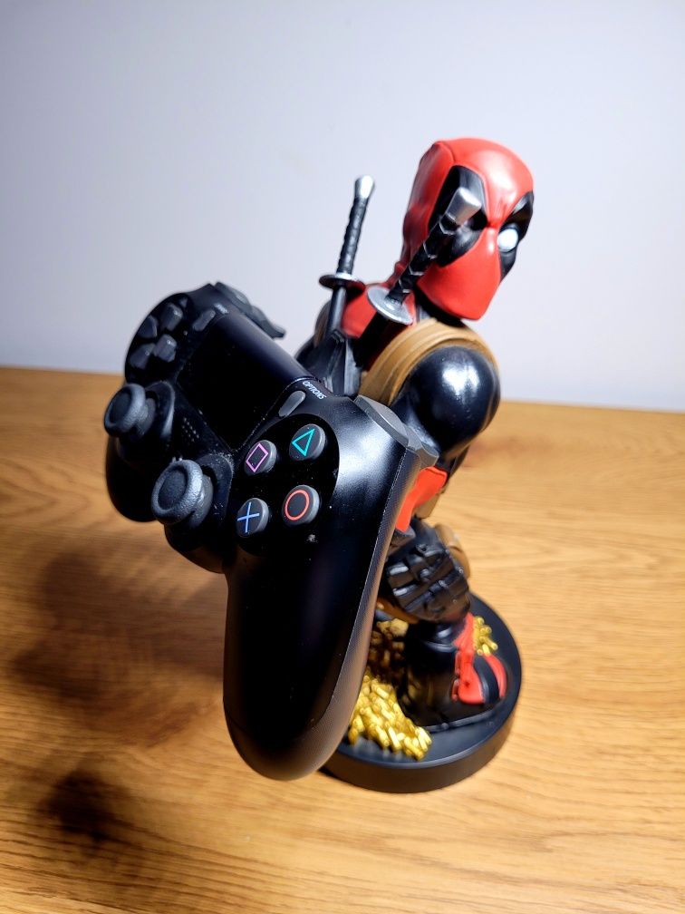 Deadpool - stojak na pada/telefon (Marvel)