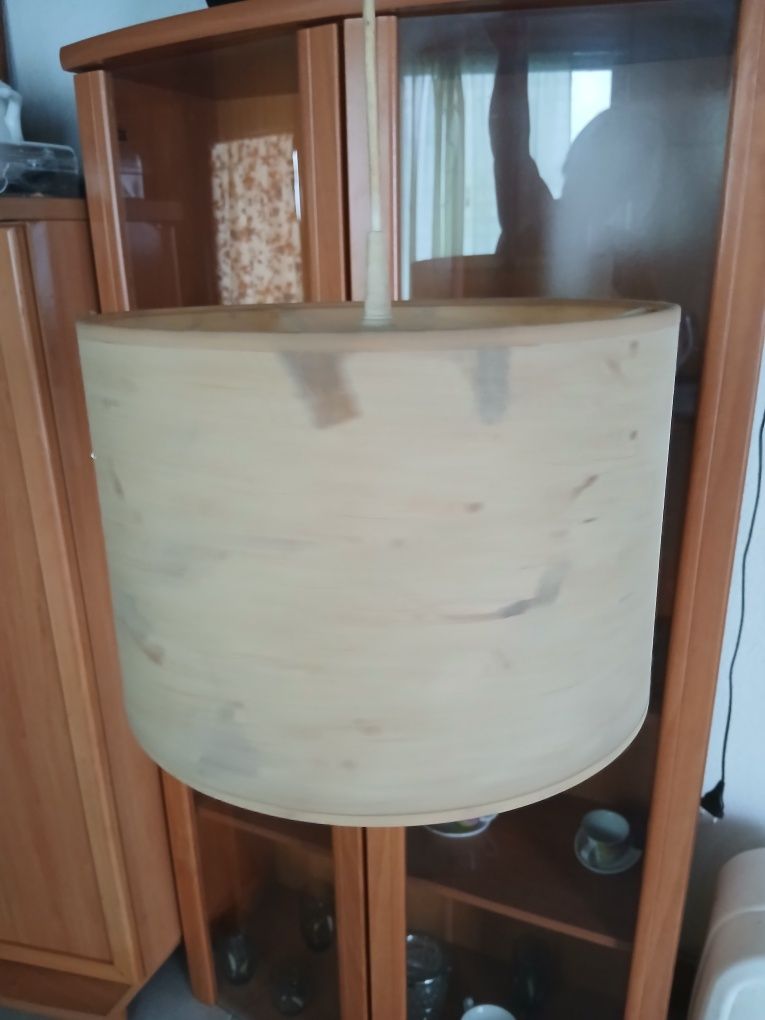 Cadeeiro  de teto