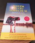Livro "Alguém no Céu gosta de Si"