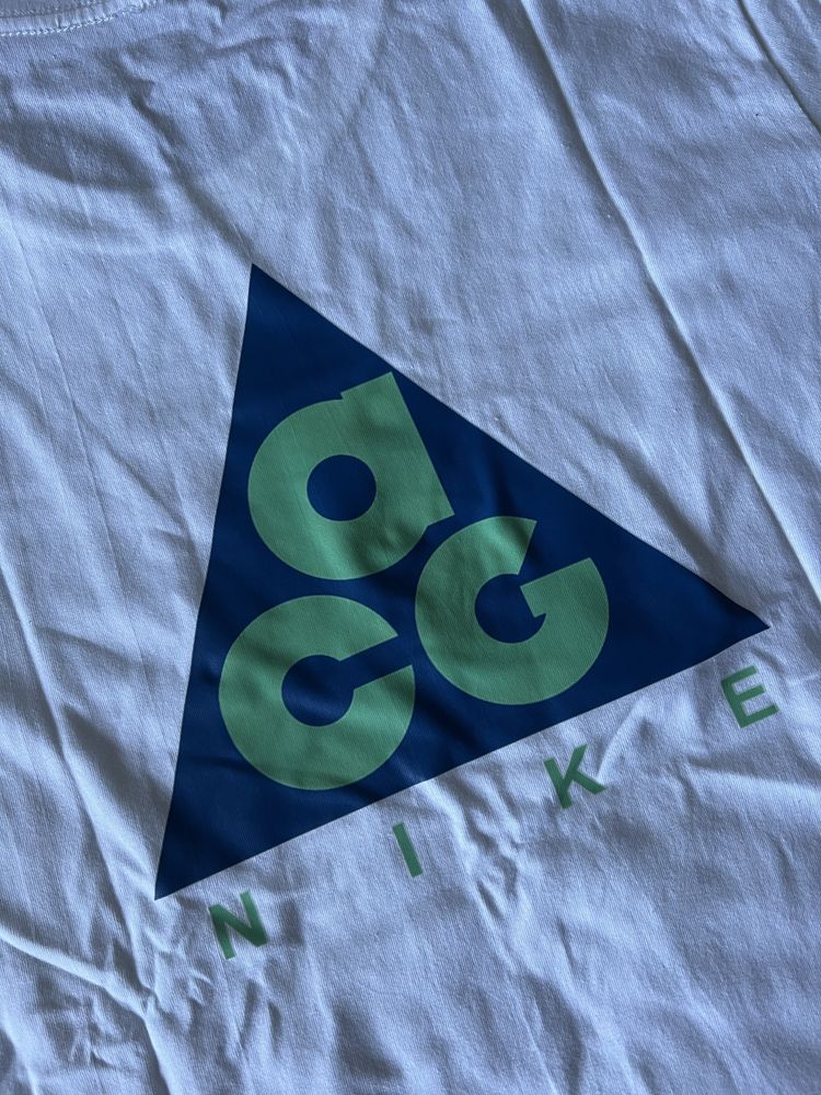 Футболка nike acg