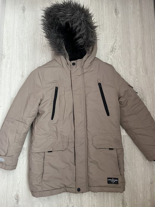 Зимова парка F&F на хлопчика 9-10 років