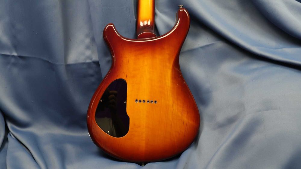 Mensinger Joker polska gitara elektryczna PRS