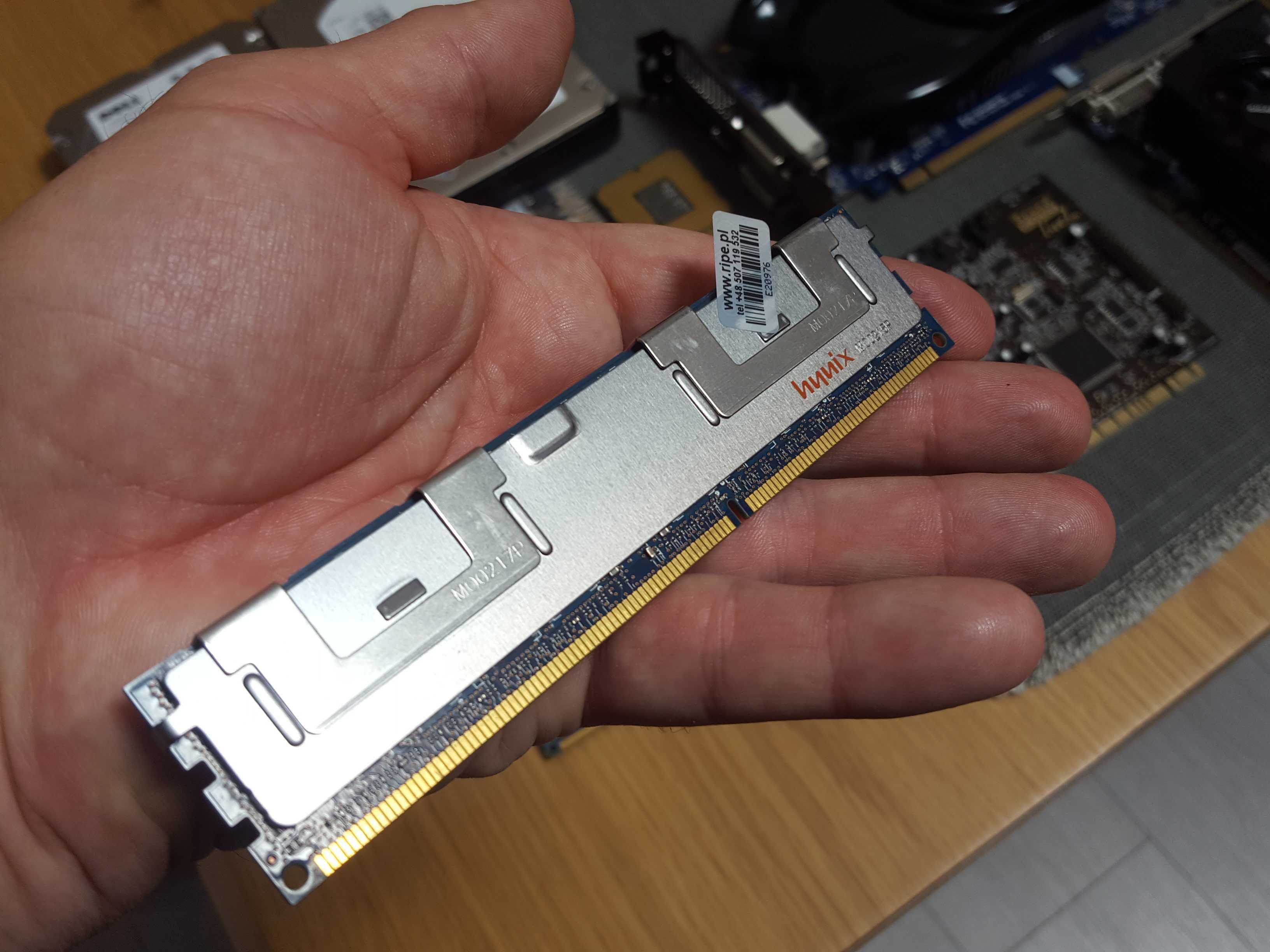 Ram Pamięć 32GB Hynix 8 Kości po 4GB DDR3 1066MHz PC3-8500R RDIMM ECC