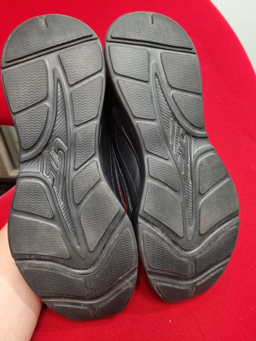 Кросівки Skechers star strikez 26,5 см