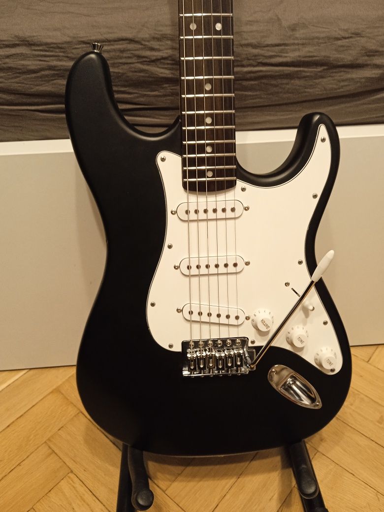 Gitara elektryczna Stratocaster + GRATIS regulacja lutnicza !!!