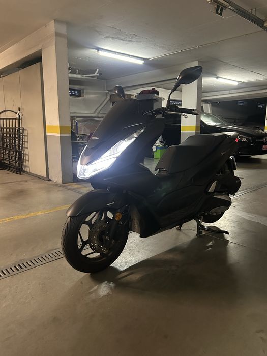 Honda PCX 125 – Como nova!