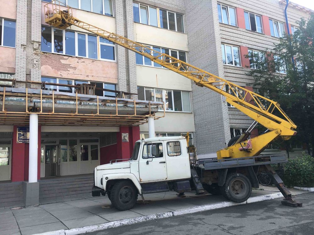 Автовышка, автовишка, черепикер, обрезка деревьев, вышка, вишка
