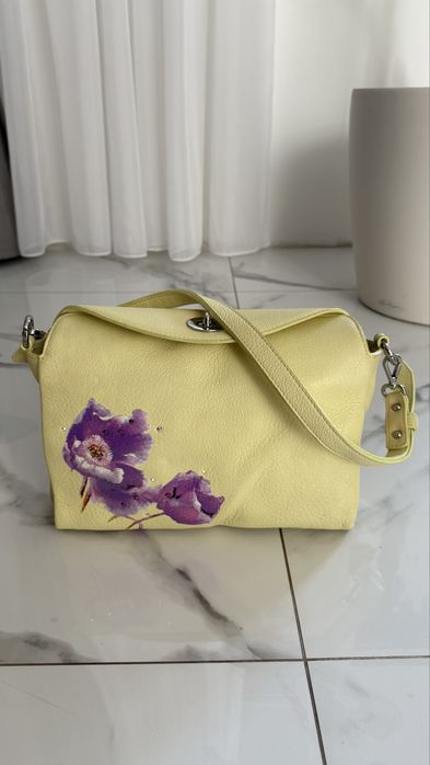 Шкіряна сумка фірми Bags