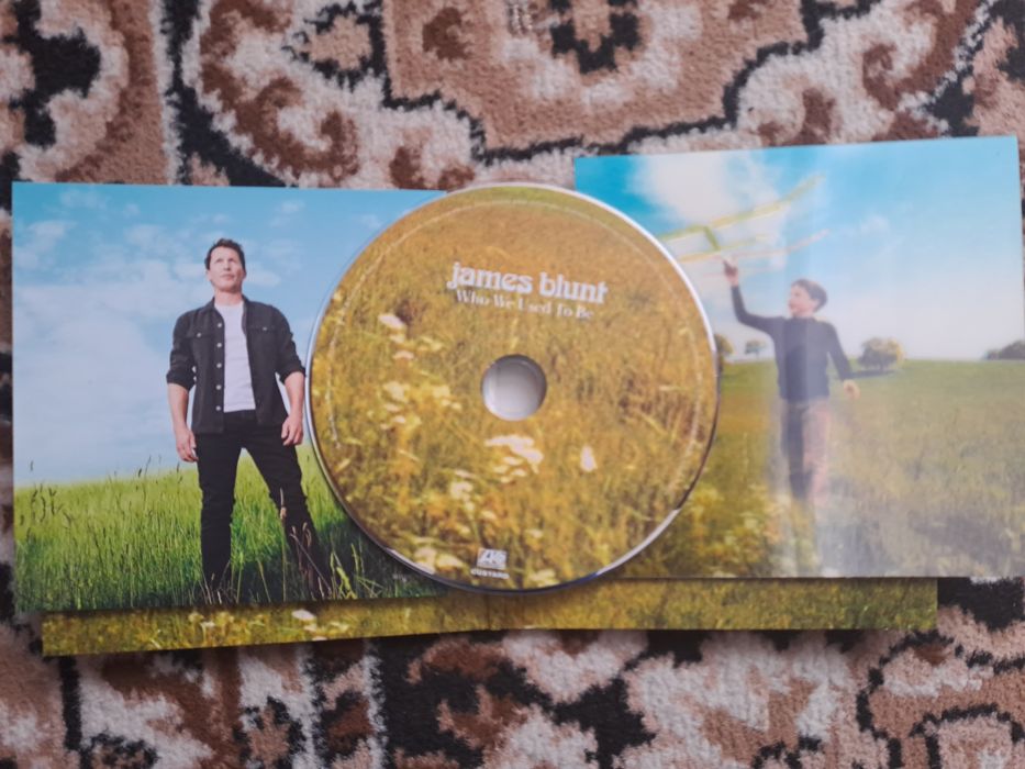 James Blunt - "Who We Used To Be" - Deluxe Lenticular Edition CD