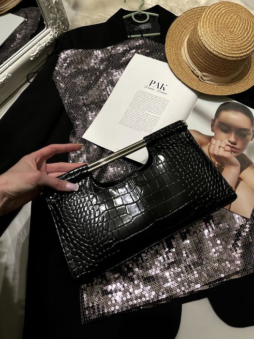 Стильний вечірній клатч з ручками