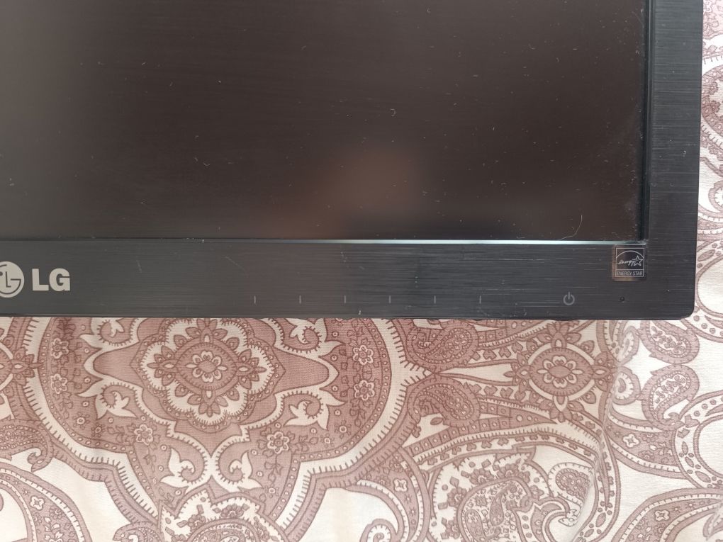 Monitor LG Flatron E1951S-BN
