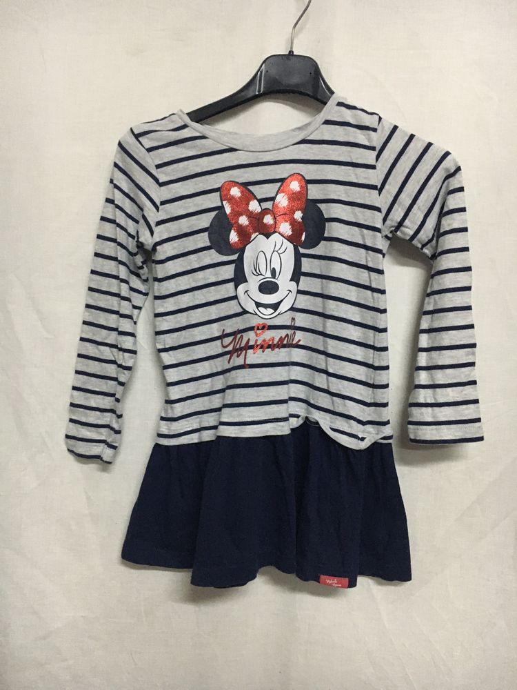 Vestido minnie Mouse 4/5 anos