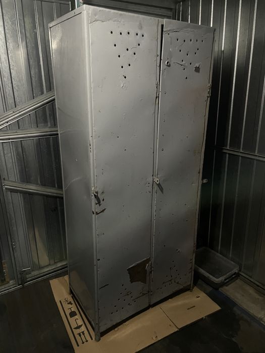 Szafka robocza metalowa, lata 90. Do odświerzenia.