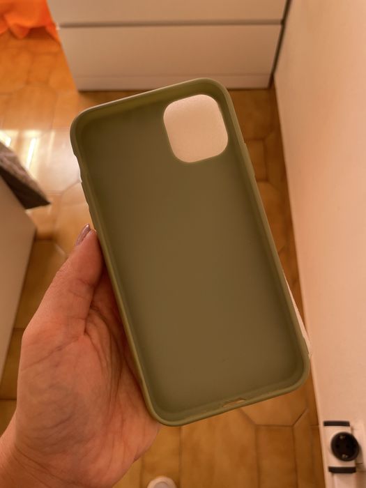 Capas iphone 11 - ‘Sobrenatural’/flores