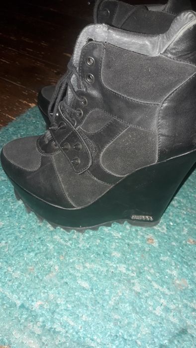 Vende se Botins Sahoco