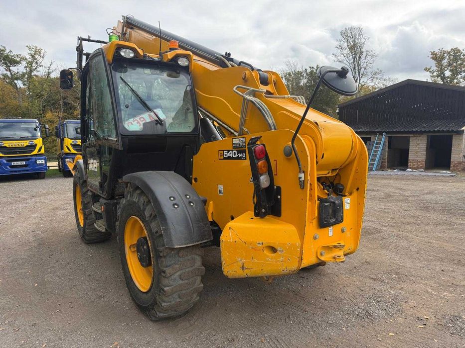 Ładowarka teleskopowa JCB 540-140