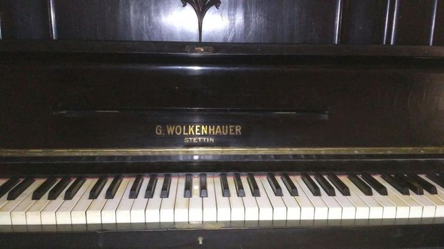 Продам G.Wolkenhauer Stettin 1890 г.в. антикварное пианино