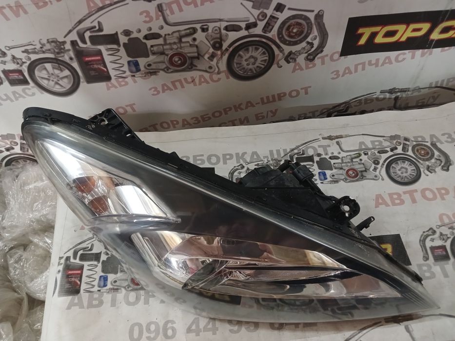 Фара права Kia Ceed,Кіа Сід,Киа Сид, оригінал відмінний стан. Рік випу