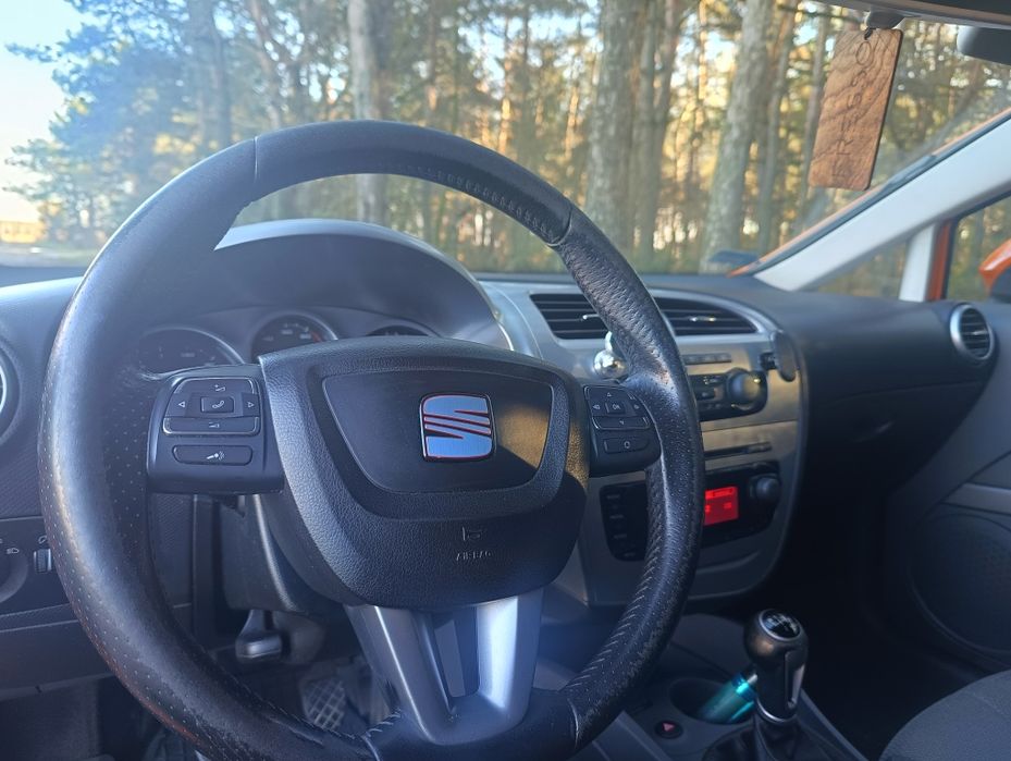 Seat Leon 1.6 2009r. Benzyna + Gaz