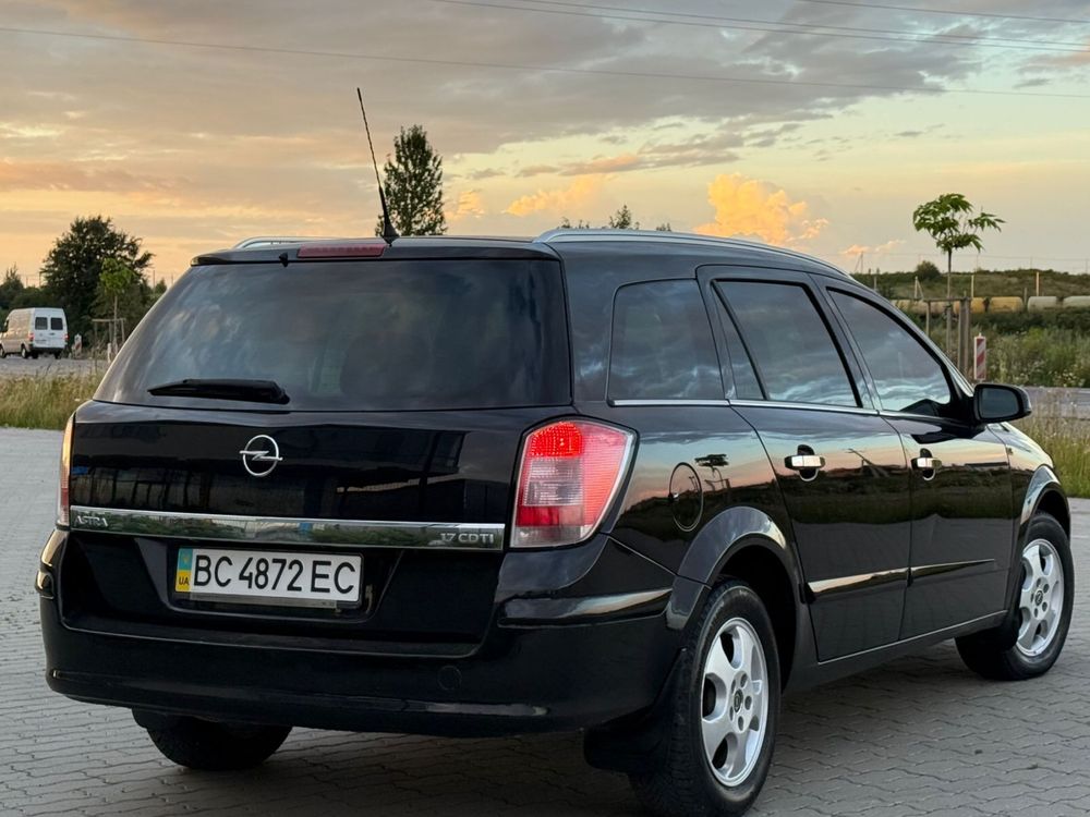 Opel Astra , у гарному стані