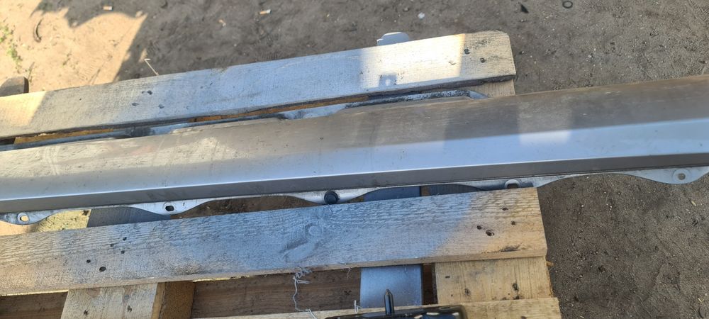 Listwa Progowa Nakładka Prawa Mercedes R klasa W251 Lack. C723