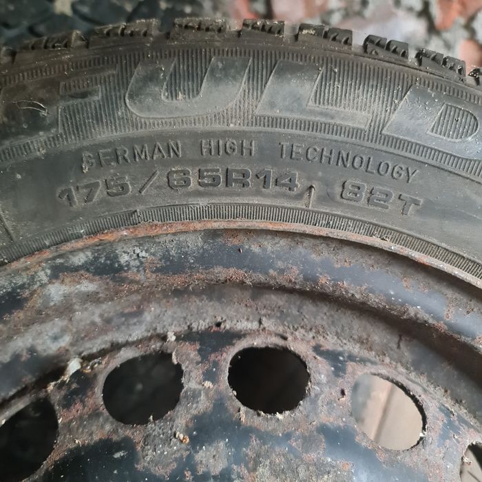 Sprzedam opony zimowe Fulda r14