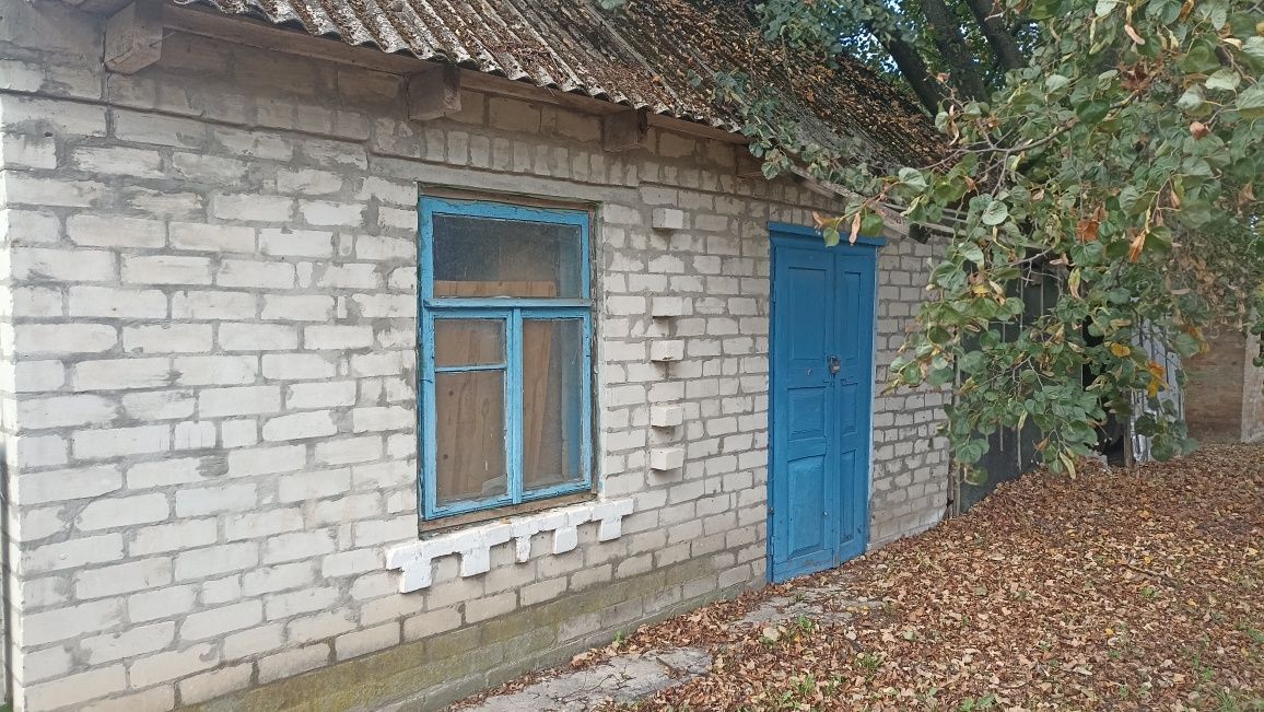 Продаж будинку 75кв.м, 1.5га землі
