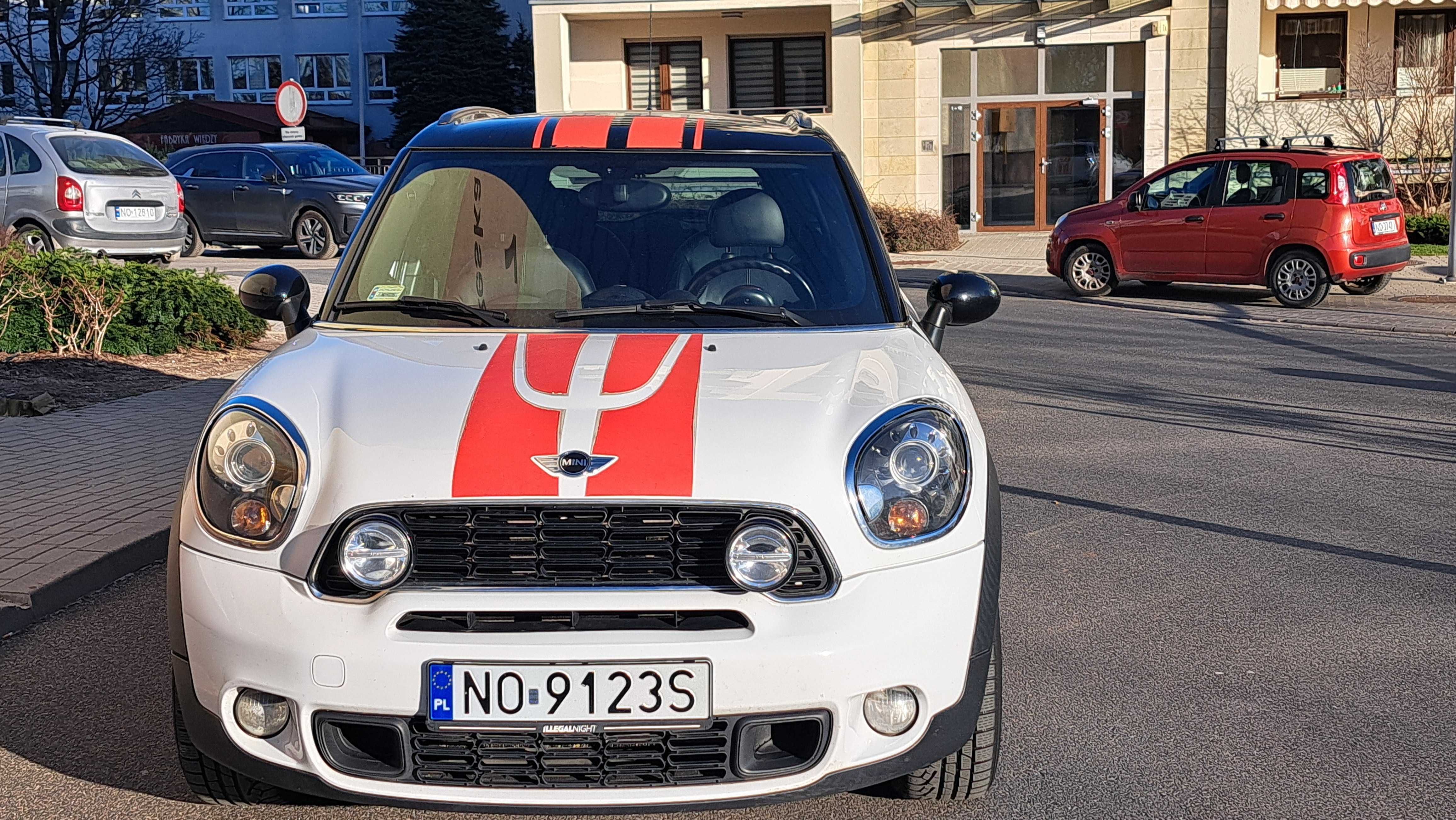 MINI  Cooper S Countryman  184 KM - bogate wyposażenie