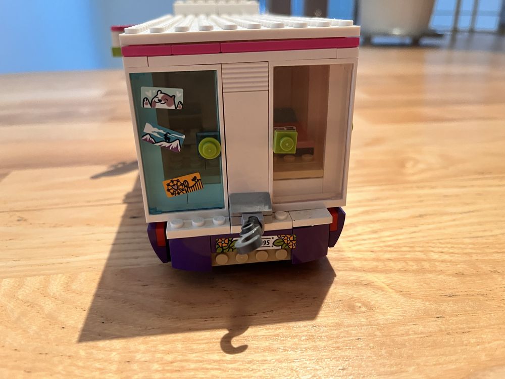 Kamper Lego Friends niekompletny