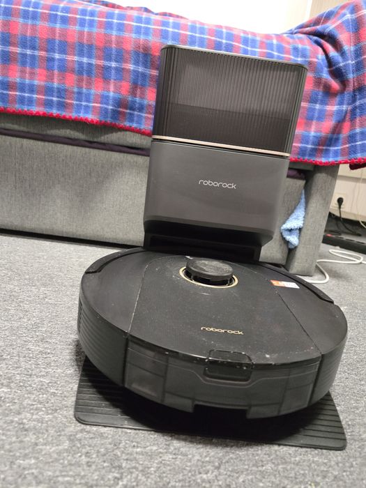 Робот-пилосос Xiaomi RoboRock Q5 Pro+ Black з станцією для очистки