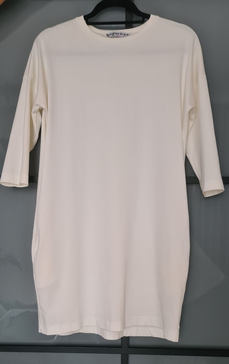 Kremowa dresowa sukienka oversize S