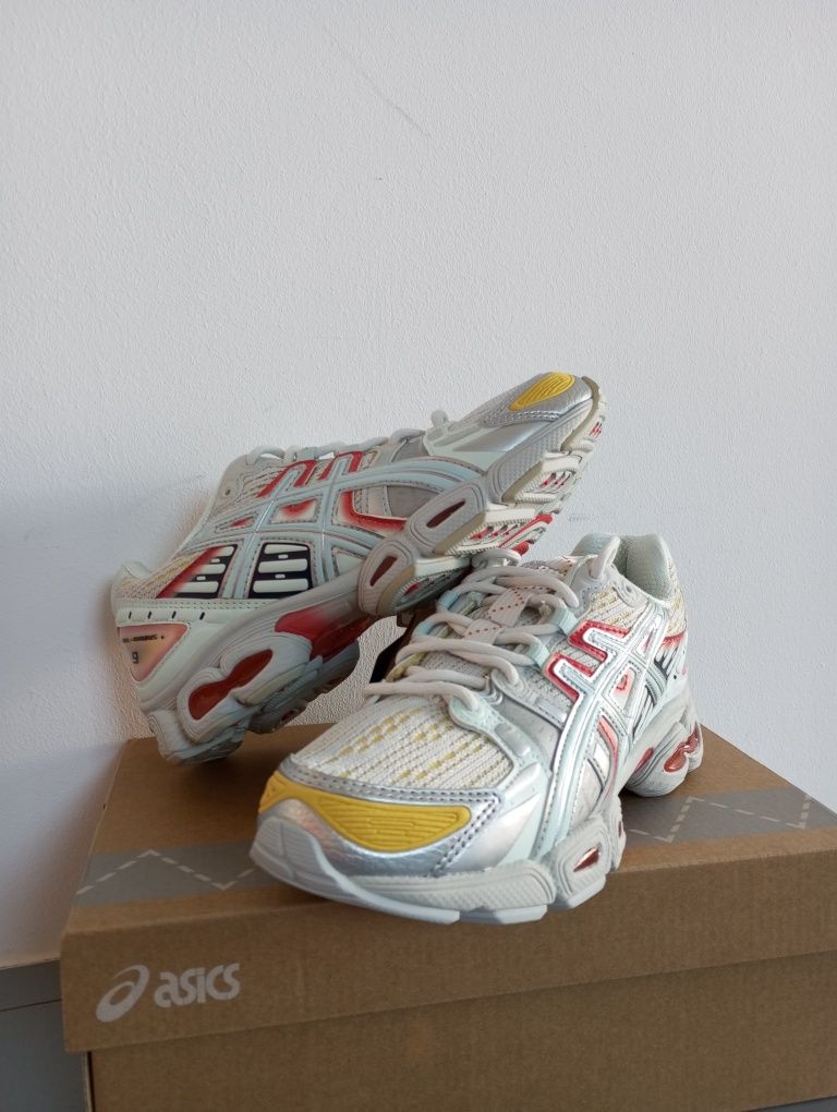 Asics UB5-S Gel Nimbus 9