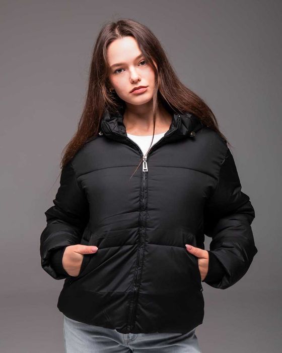 Стильная женская куртка