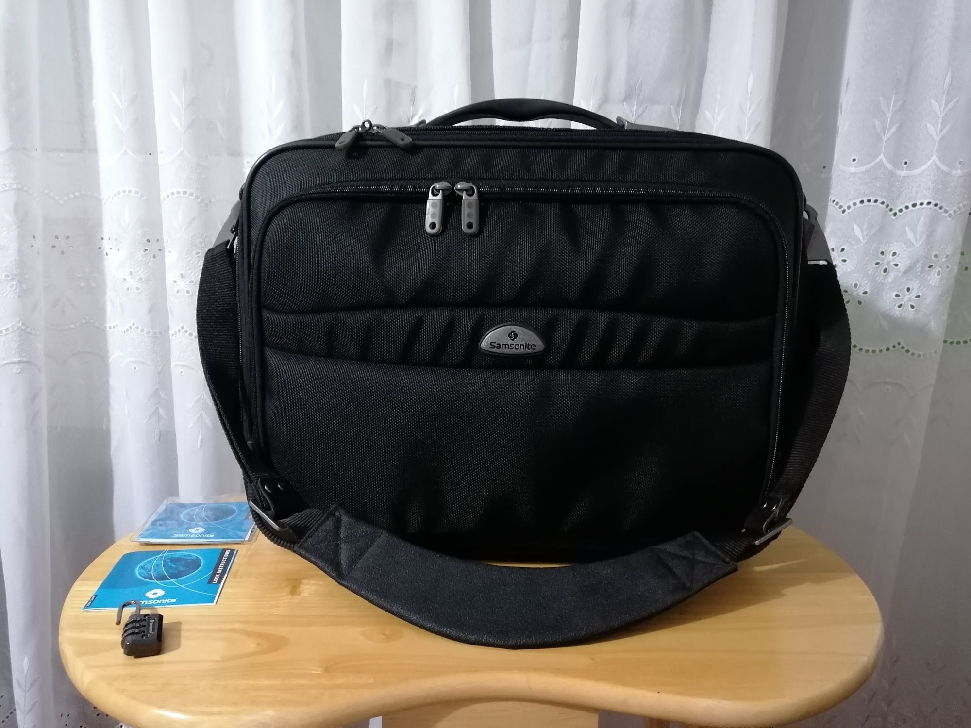 Mala da Sansonite para transporte computador portátil