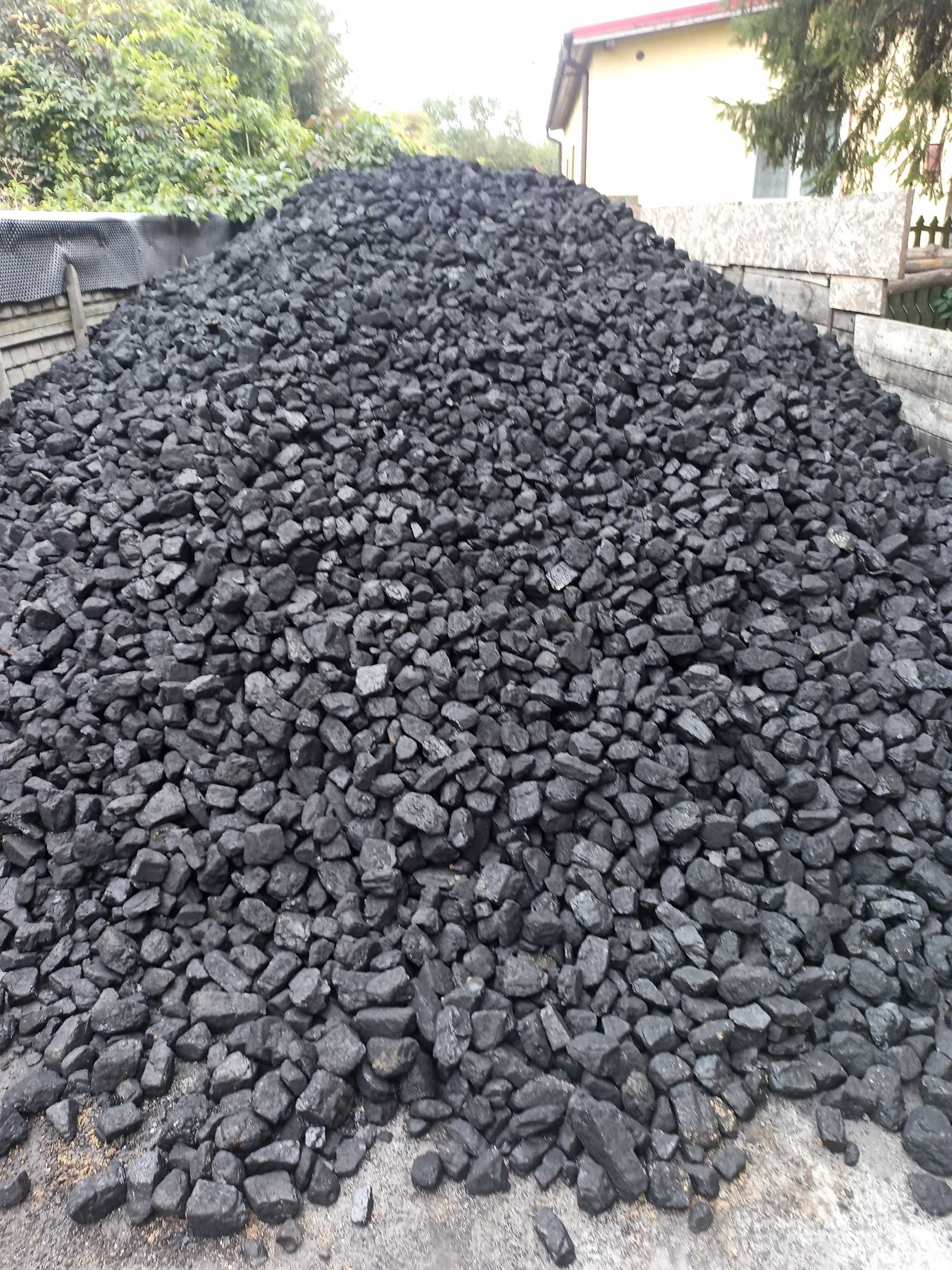 Skład opału. Węgiel Polski Groszek Kostka Orzech Drewno Pellet